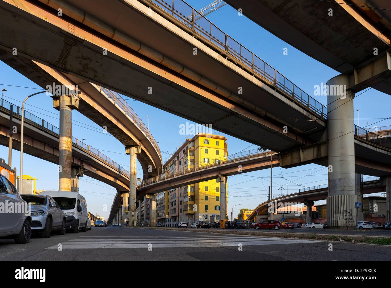 Quartiere di Pigneto, cavalcavia, Roma, Lazio, Italia, Europa Foto Stock