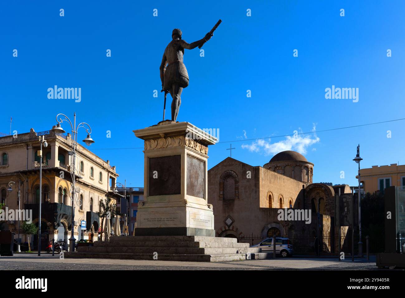 Piazza Catalani, Statua di Don Giovanni d'Austria, Messina, Sicilia, Italia, Mediterraneo, Europa Foto Stock