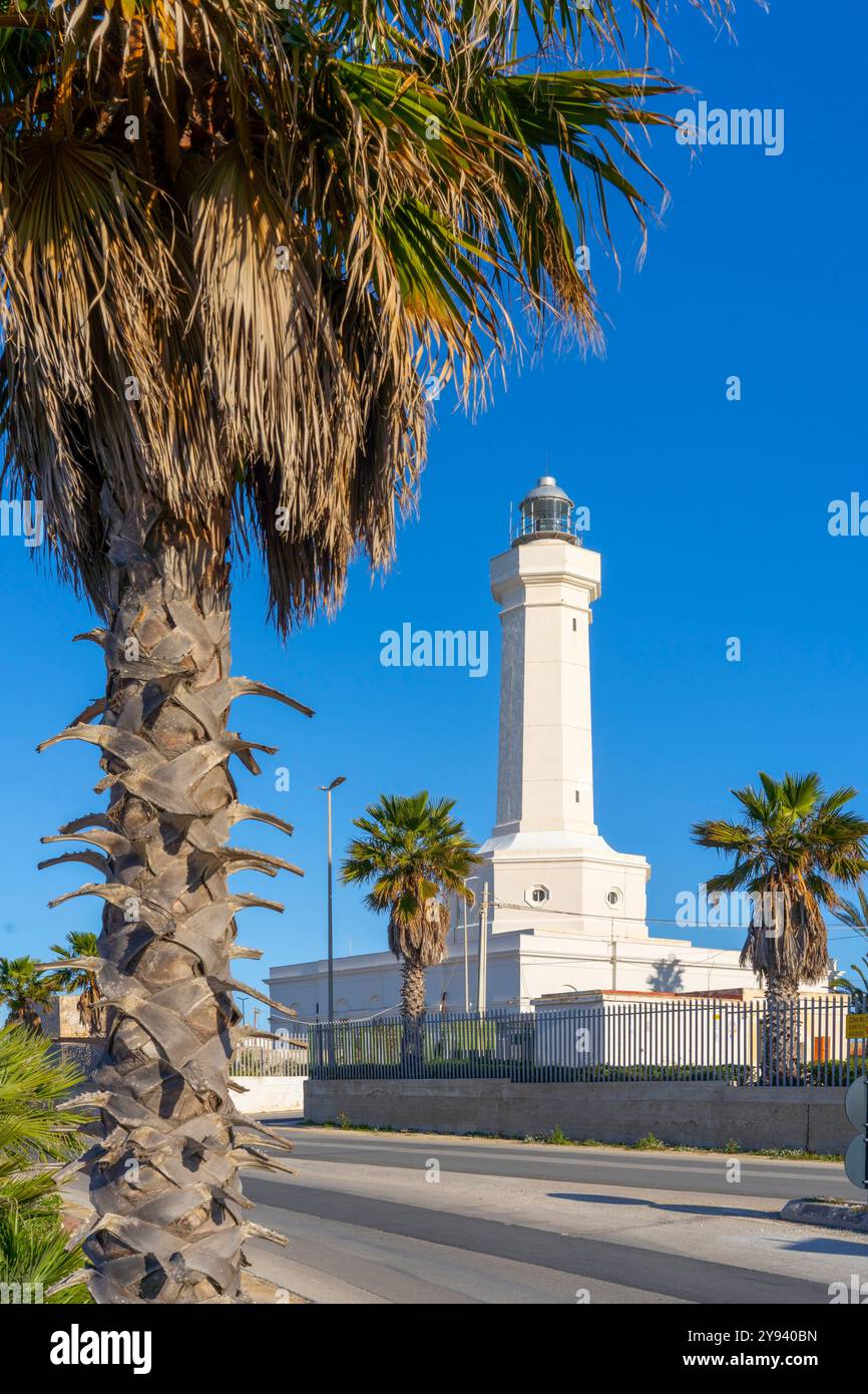 Faro di Cozzo Spadaro, Portopalo di Capo Passero, Siracusa, Sicilia, Italia, Mediterraneo, Europa Foto Stock