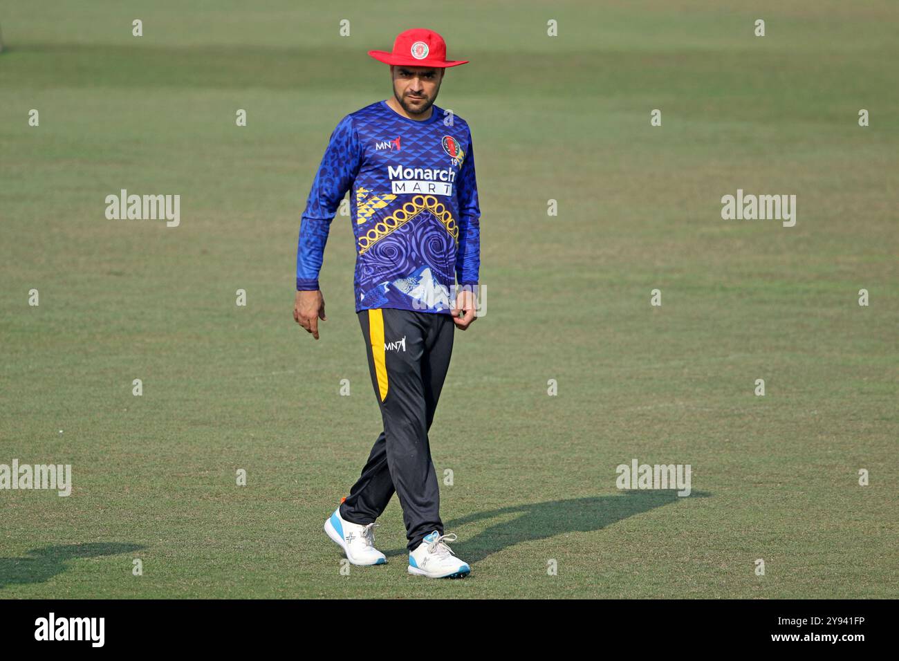 Rashid Khan durante l'Afghanistan One Day International (ODI) Team partecipa alle sessioni di allenamento presso lo Zahur Ahmed Cricket Stadium, Chattogram, Bangladesh, F Foto Stock