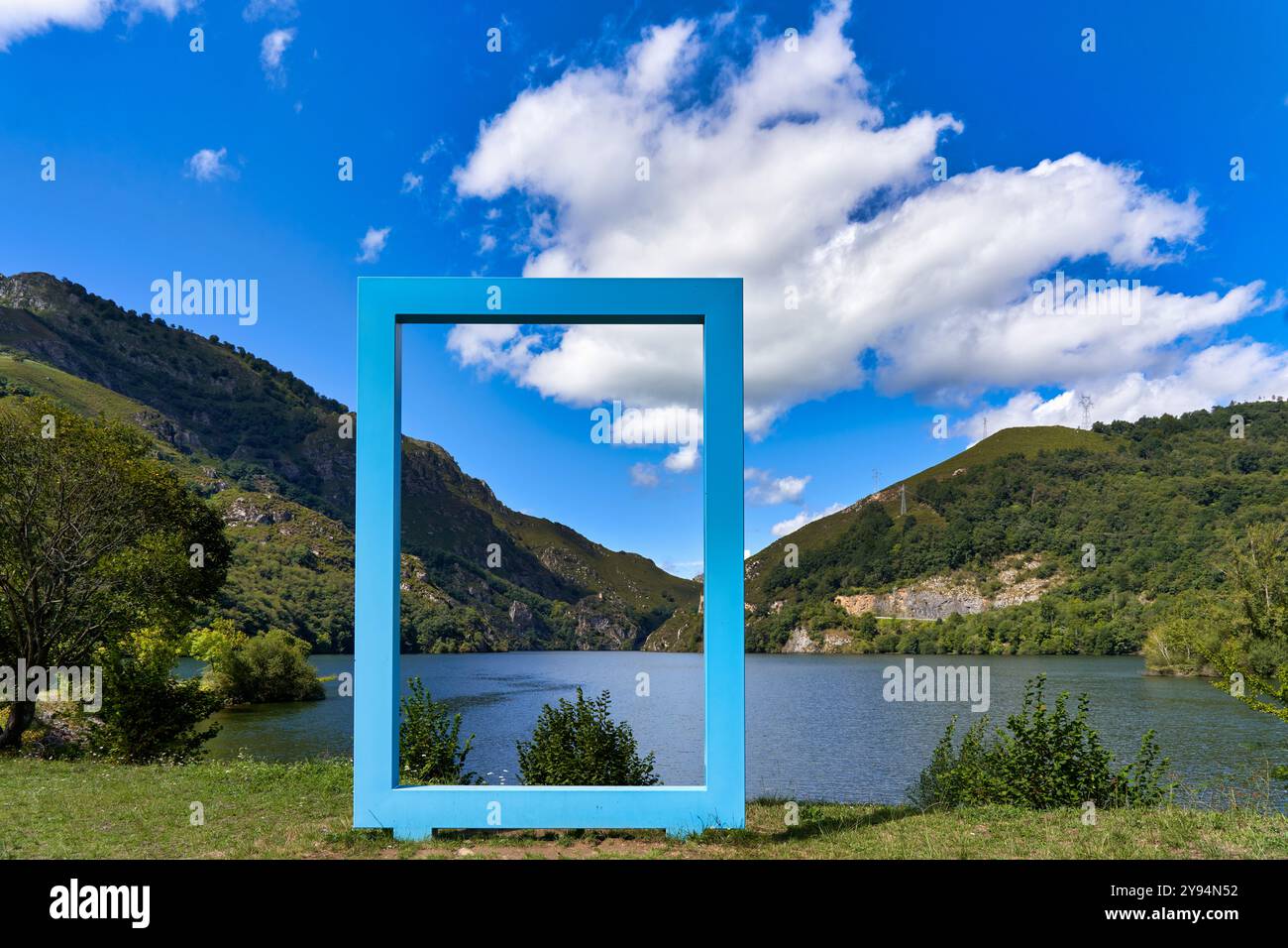 La porta del Paradiso, area di ​​interest per l'osservazione degli uccelli acquatici, Rioseco Reservoir, Rioseco, Asturie, Spagna Foto Stock