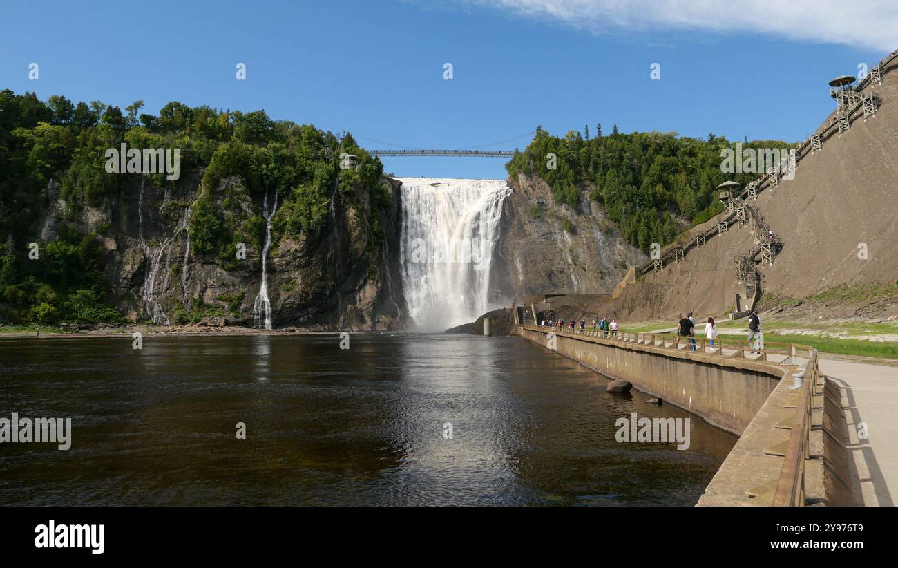 Canada, Quebec, Montmorency Falls Park: Vista delle cascate Montmorency alla foce del fiume Montmorency alla foce del fiume Montmorency Foto Stock