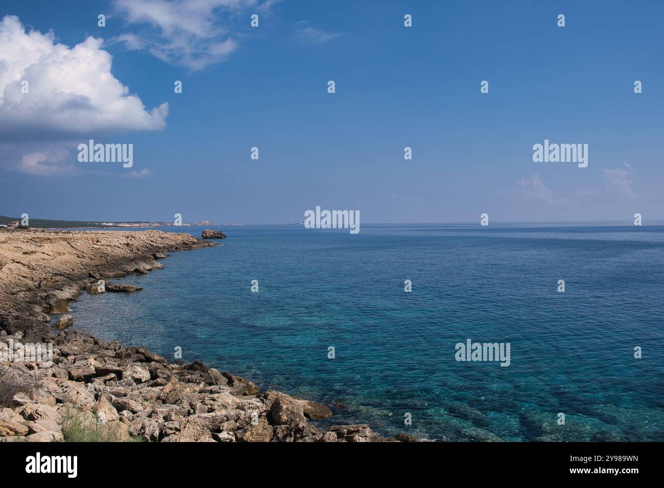 Vista della punta della penisola di Karpas nella parte settentrionale di Cipro Foto Stock