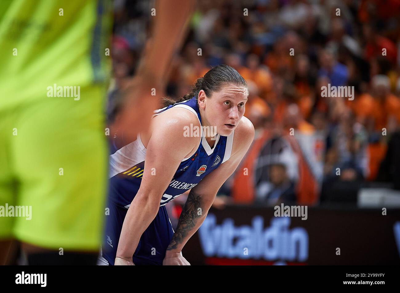 Alina Iagupova di Valencia cestina durante il Round 1 dell'Eurolega femminile a Pabellon Fuente de San Luis (Valencia ). Punteggio finale: Valencia Foto Stock