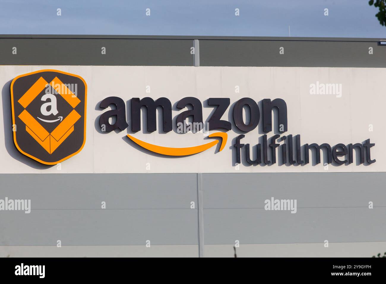 Logo Amazon Fulfillment Center Repubblica Ceca magazzino Building Logistics Distribution Center Foto Stock
