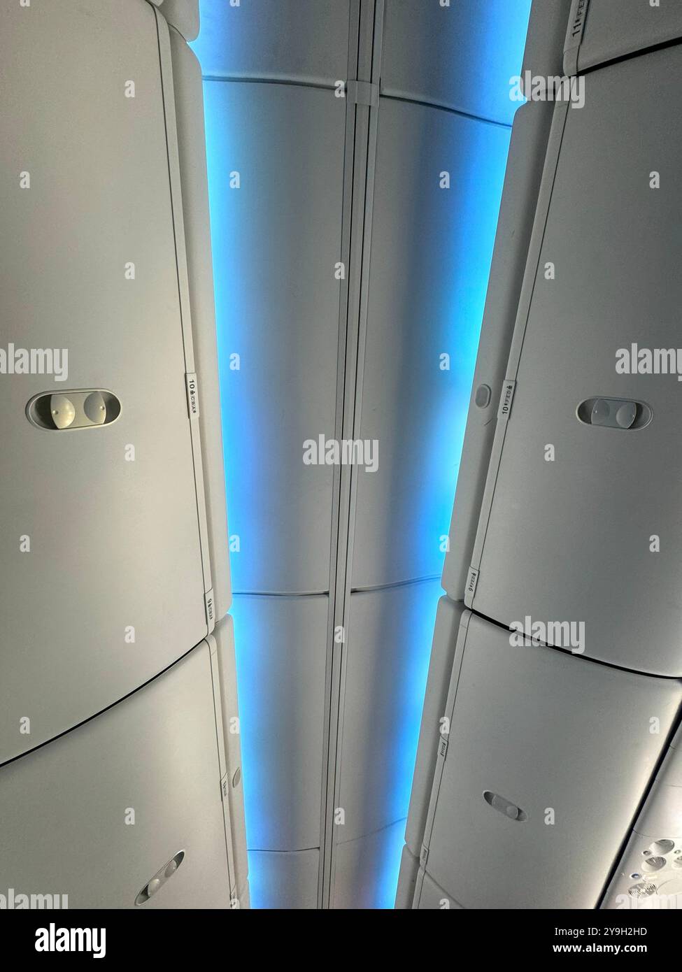 illuminazione cabina e tetto del bagagliaio dell'aeromobile Foto Stock