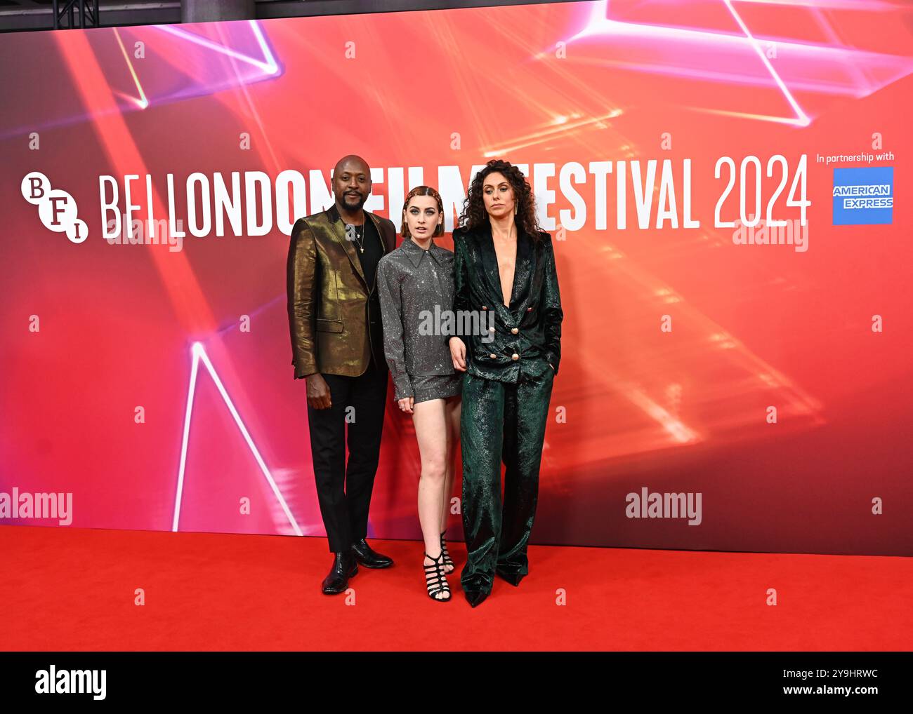 LONDRA, REGNO UNITO. 10 ottobre 2024. Georgie Buckland, Matt Henry e Amy di Bartolomeo partecipano al "Elton John: Never Too Late" Headline Gala - 68° BFI London Film Festival a Londra, Regno Unito. (Foto di 李世惠/SEE li/Picture Capital) credito: Vedi li/Picture Capital/Alamy Live News Foto Stock