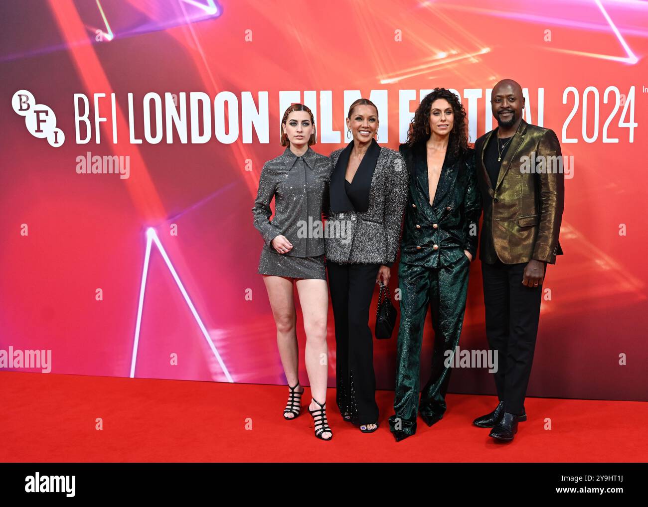 LONDRA, REGNO UNITO. 10 ottobre 2024. Georgie Buckland, Vanessa L. Williams, Matt Henry e Amy di Bartolomeo partecipano al "Elton John: Never Too Late" Headline Gala - 68° BFI London Film Festival a Londra, Regno Unito. (Foto di 李世惠/SEE li/Picture Capital) credito: Vedi li/Picture Capital/Alamy Live News Foto Stock