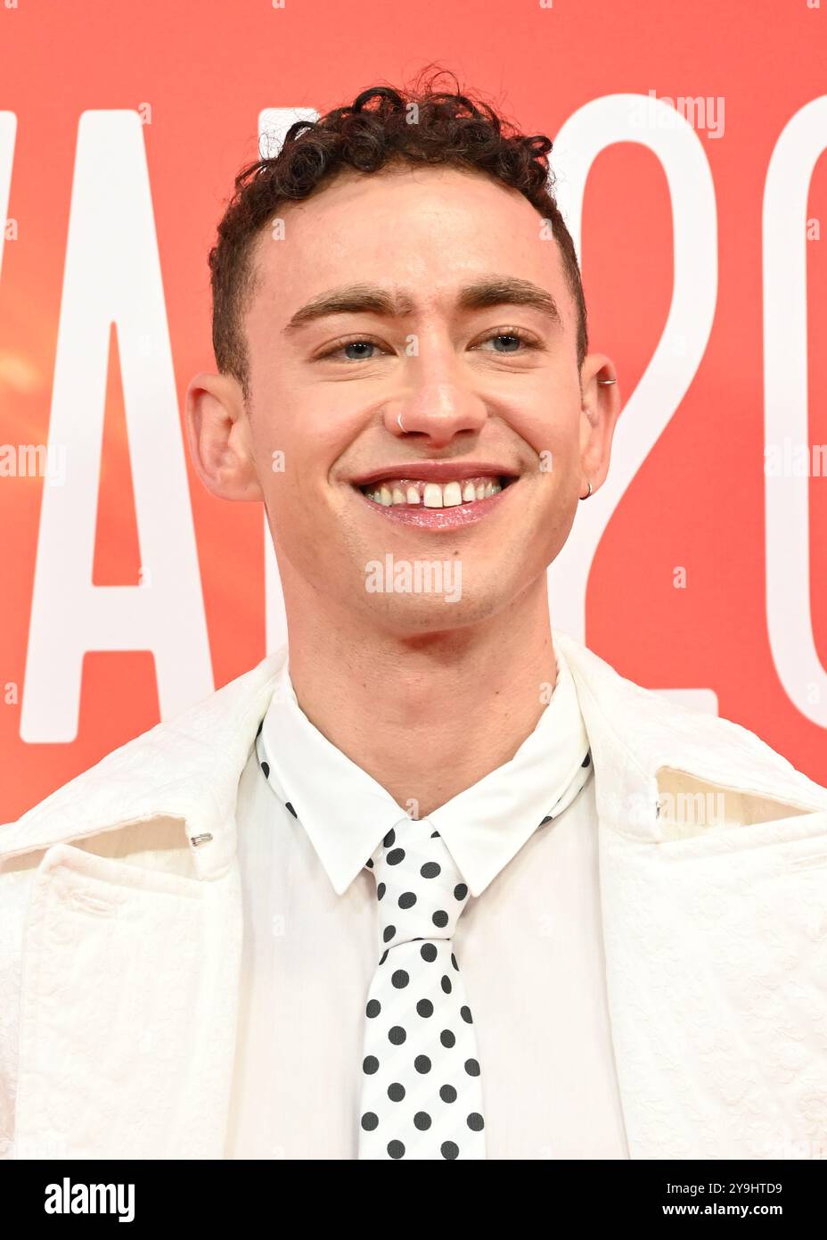 LONDRA, REGNO UNITO. 10 ottobre 2024. Olly Alexander partecipa al "Elton John: Never Too Late" Headline Gala - 68° BFI London Film Festival a Londra, Regno Unito. (Foto di 李世惠/SEE li/Picture Capital) credito: Vedi li/Picture Capital/Alamy Live News Foto Stock