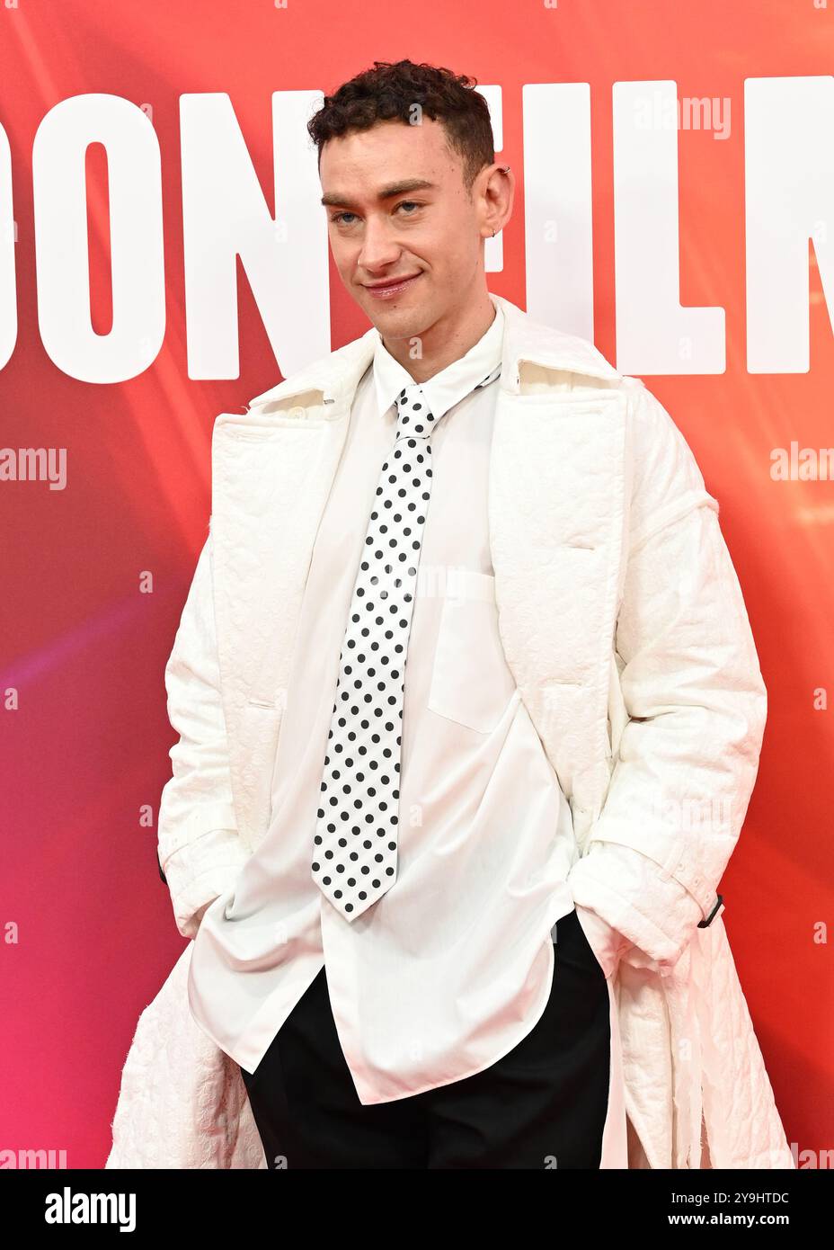 LONDRA, REGNO UNITO. 10 ottobre 2024. Olly Alexander partecipa al "Elton John: Never Too Late" Headline Gala - 68° BFI London Film Festival a Londra, Regno Unito. (Foto di 李世惠/SEE li/Picture Capital) credito: Vedi li/Picture Capital/Alamy Live News Foto Stock