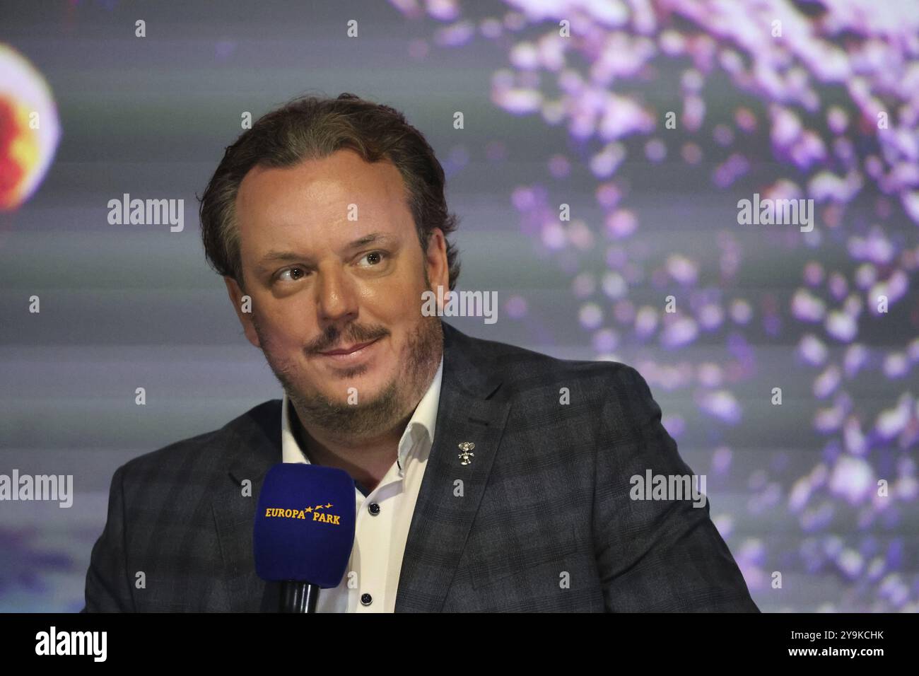 Michael Mack (Direttore Junior di Europapark Rust) a Europapark Rust alla conferenza stampa per l'apertura della stagione 2023 Foto Stock