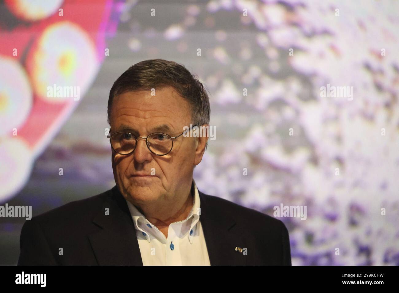 Il dott. Roland Mack (Amministratore delegato di Europapark Rust) a Europapark Rust alla conferenza stampa per l'apertura della stagione 2023 Foto Stock