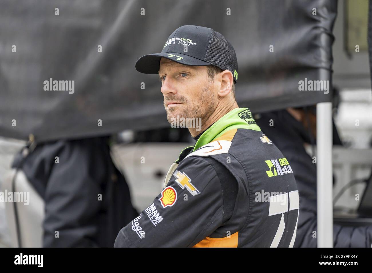 ROMAIN GROSJEAN (77) di Ginevra, Svizzera, si prepara alla 108a corsa della 500 miglia di Indianapolis sul circuito di Indianapolis, IN Foto Stock