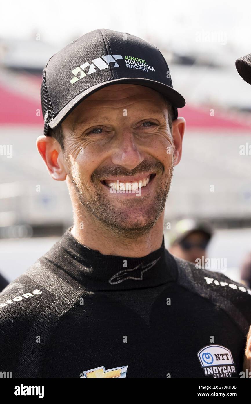 ROMAIN GROSJEAN (77) (SWE) di Ginevra, Svizzera, si prepara a qualificarsi per il Bommarito Automotive Group 500 al World Wide Technology Raceway di M Foto Stock