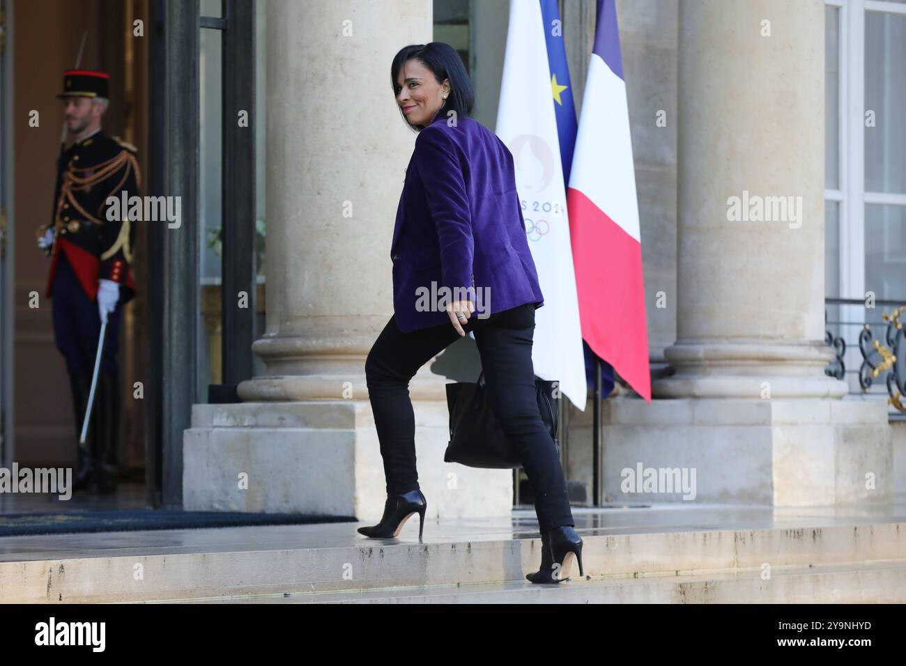 Parigi, Francia il 10 ottobre 2024, Salima SAA, Segretario di Stato per l'uguaglianza tra donne e uomini. Francois Loock/Alamy Live News Foto Stock