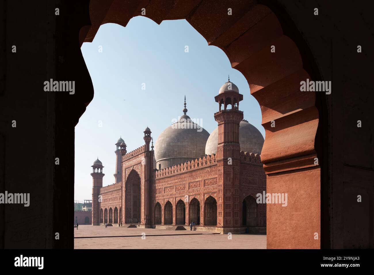 Monumento storico della Moschea Badshahi a Lahore, Pakistan. Foto Stock