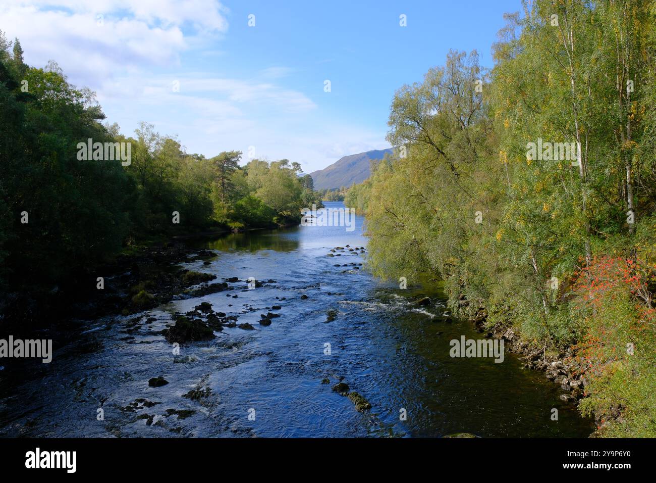 River Affric, Loch Affric, Glen Affric, Scozia Foto Stock