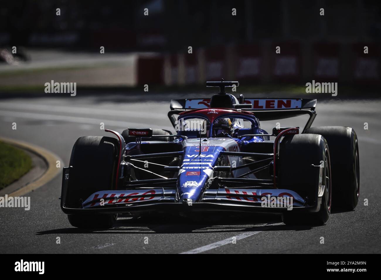 MELBOURNE, AUSTRALIA, 22 MARZO: Daniel Ricciardo dell'Australia guida il Visa Cash App RB Formula One Team VCARB 01 durante la seconda prova nel 2024 Foto Stock