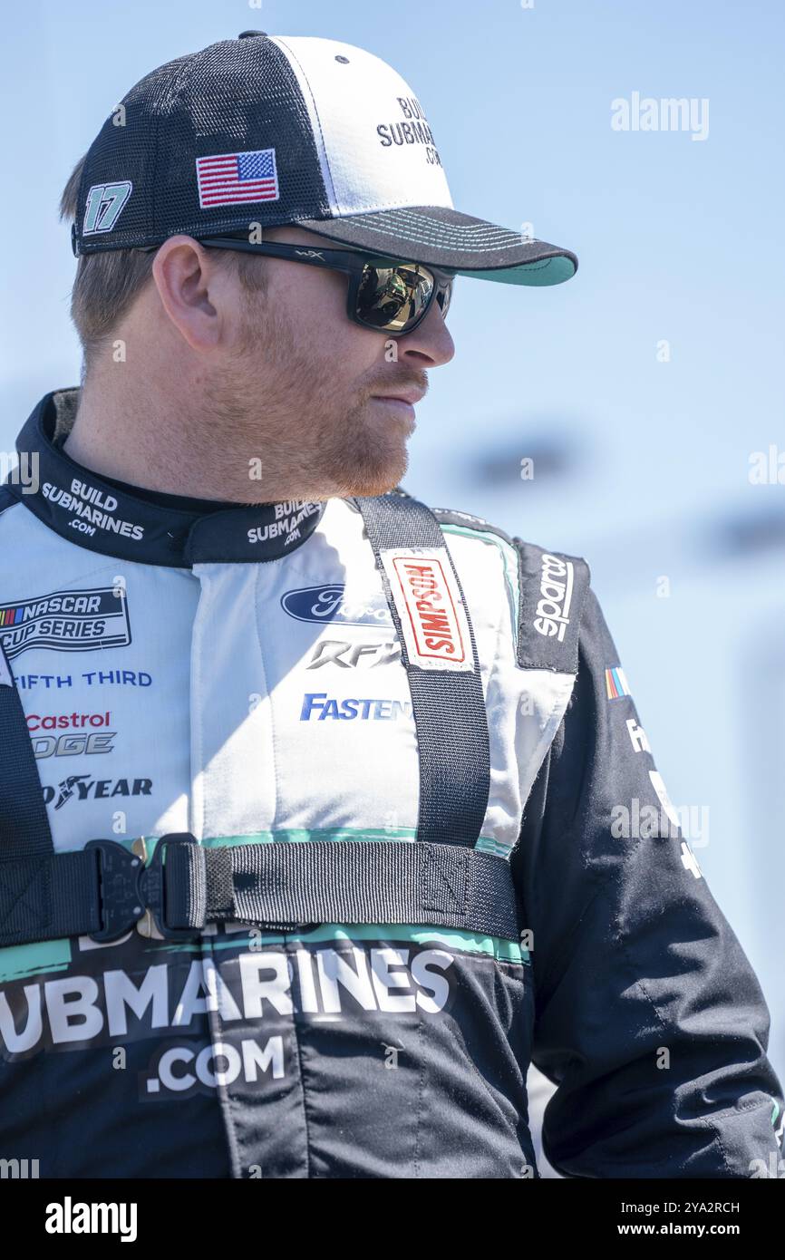 Chris Buescher sale in pista per qualificarsi per gli Shriners Children's 500 ad Avondale, Arizona, USA, Nord America Foto Stock