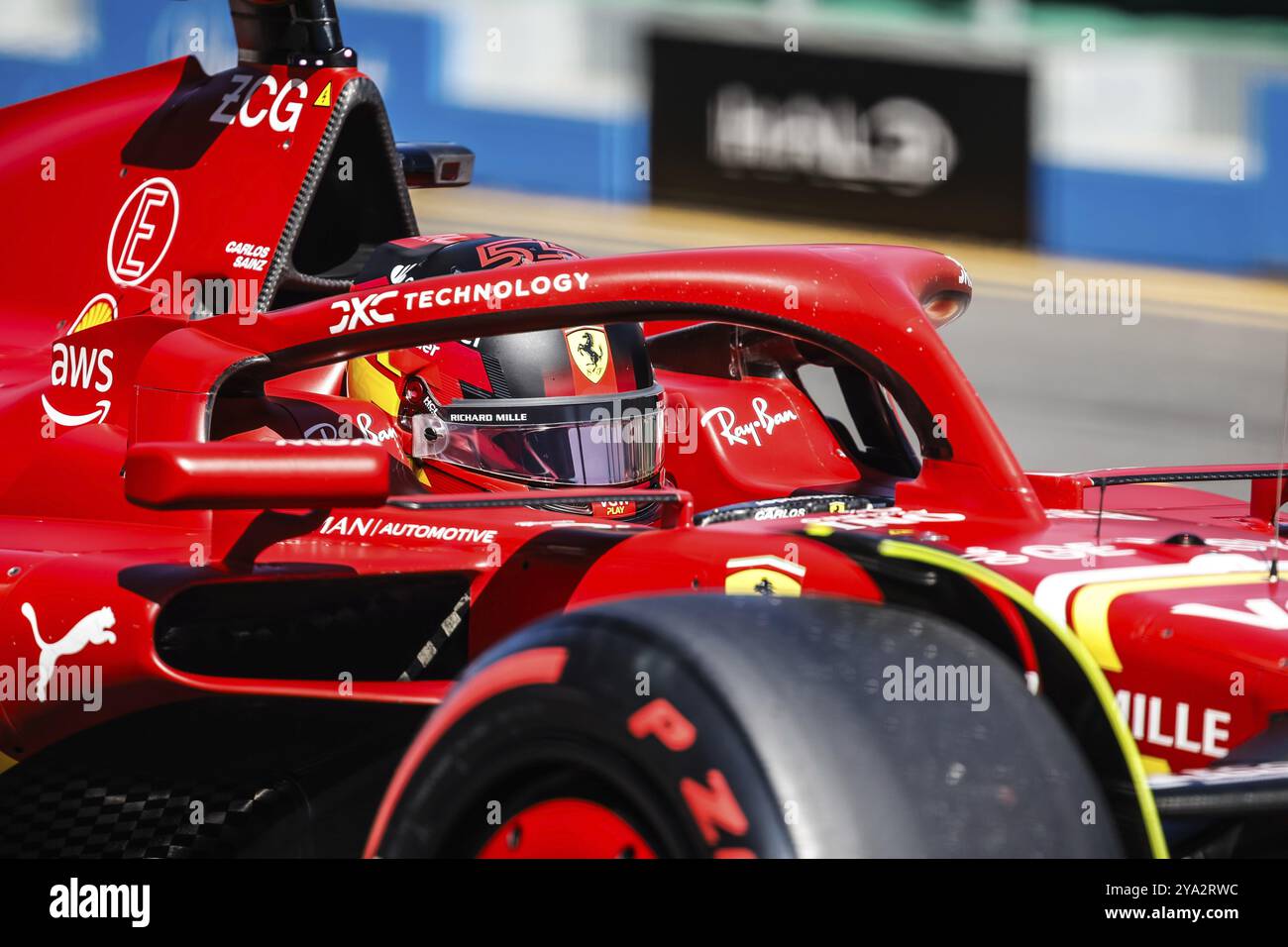 MELBOURNE, AUSTRALIA, 24 MARZO: Carlos Sainz di Spagna guida la Ferrari SF-24 durante il Gran Premio d'Australia 2024 all'Albert Park di Melbourne, Aust Foto Stock