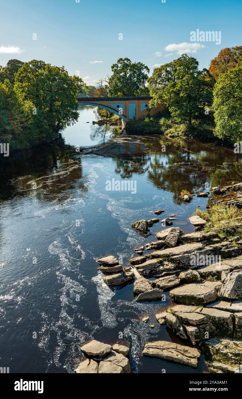 Vista dal devil's Bridge a Kirkby Lonsdale, Westmorland, Inghilterra Foto Stock