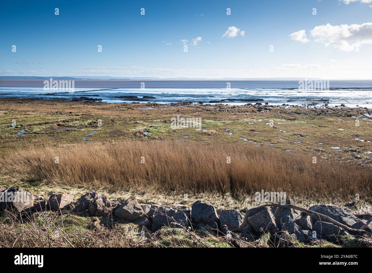 Il Gwent Level Galles del Sud, guardando oltre la costa inglese Foto Stock