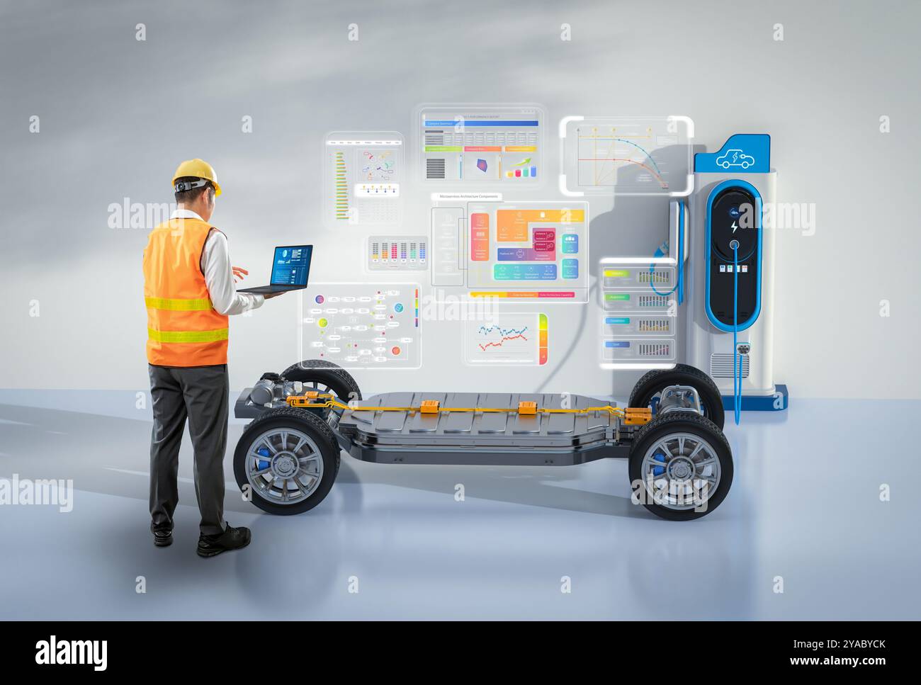 L'ingegnere asiatico o il tecnico con auto ev presso la stazione di ricarica visualizzano l'interfaccia grafica digitale Foto Stock