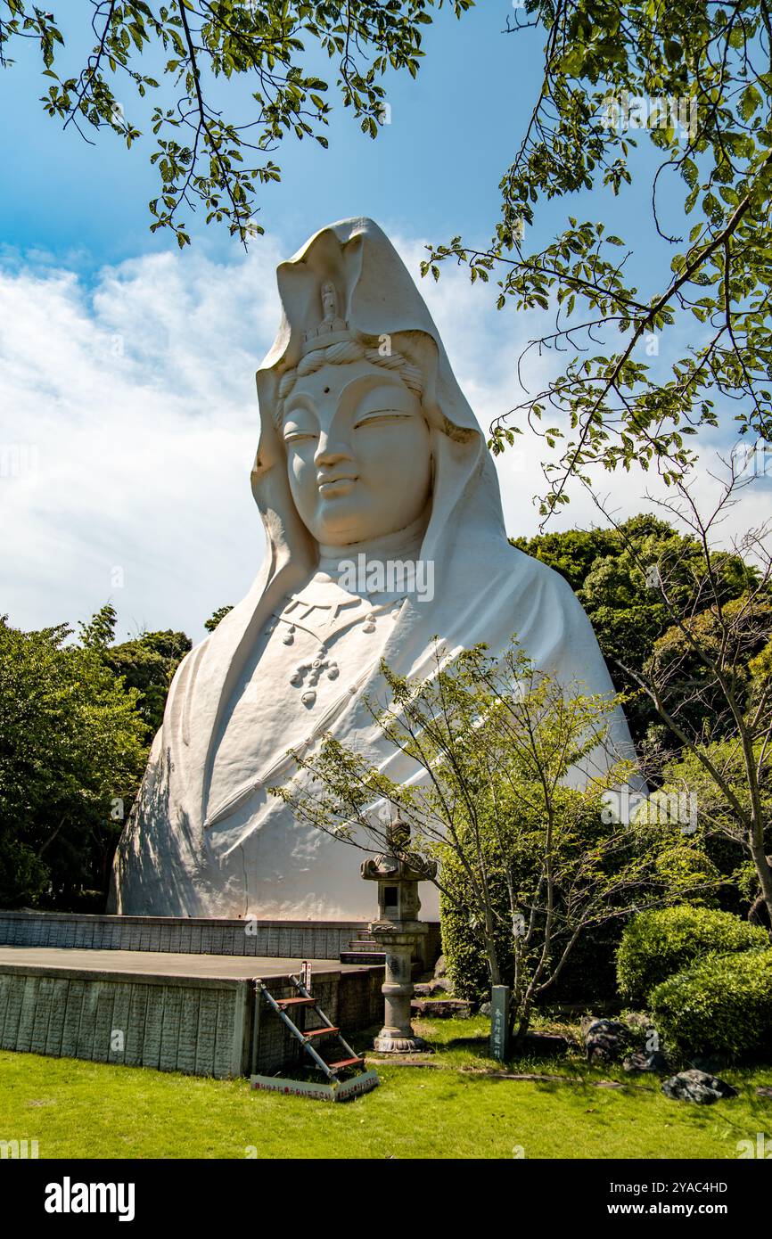 Ofuna Kannon ji grande testa di buddha in 1 Kamakura, Kanagawa, Giappone Foto Stock