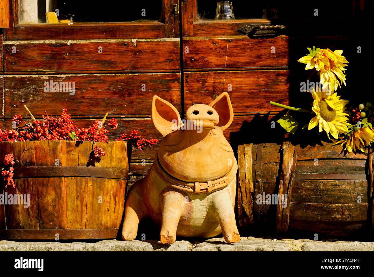 Artigianato artistico nei laboratori di Gubbio, Umbria, Italia Foto Stock