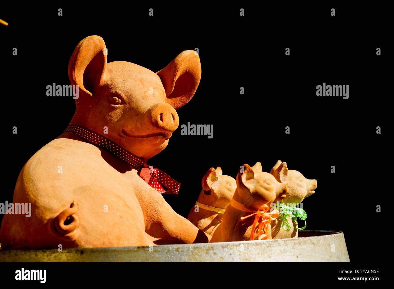 Artigianato artistico nei laboratori di Gubbio, Umbria, Italia Foto Stock