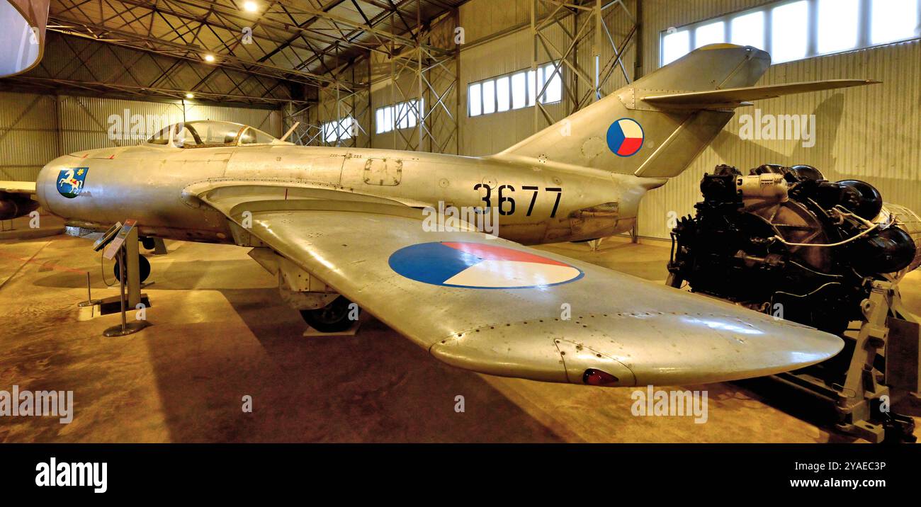 National Museum of Flight Scotland un Aero Cecoslovacco S103 un MIG15 russo costruito su licenza nel 1956 Foto Stock