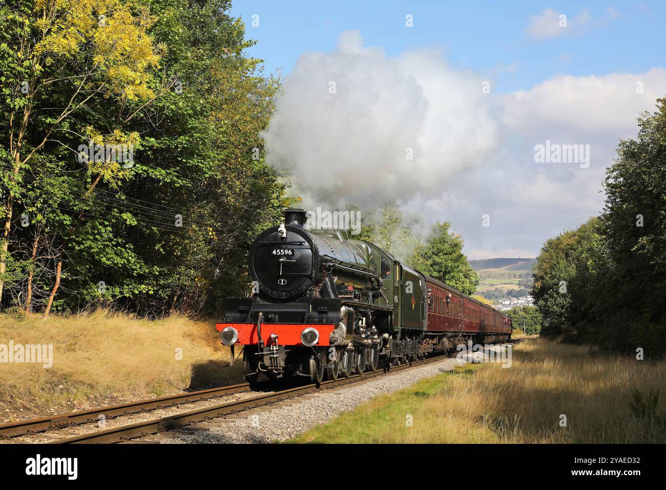 45596 si dirige lungo il Great Northern Straight sulla 5.10.24. Foto Stock