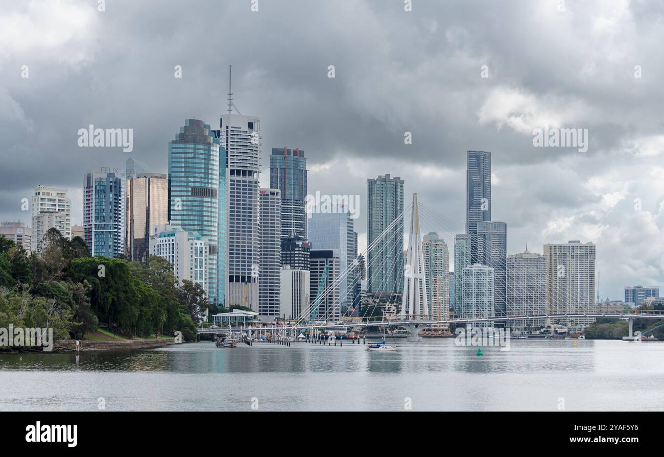 BRISBANE, QUEENSLAND, AUSTRALIA. 11 settembre 2024; Green Bridge Walk Way in costruzione Kangaroo Point to the City Opening dicembre 2024. Foto Stock