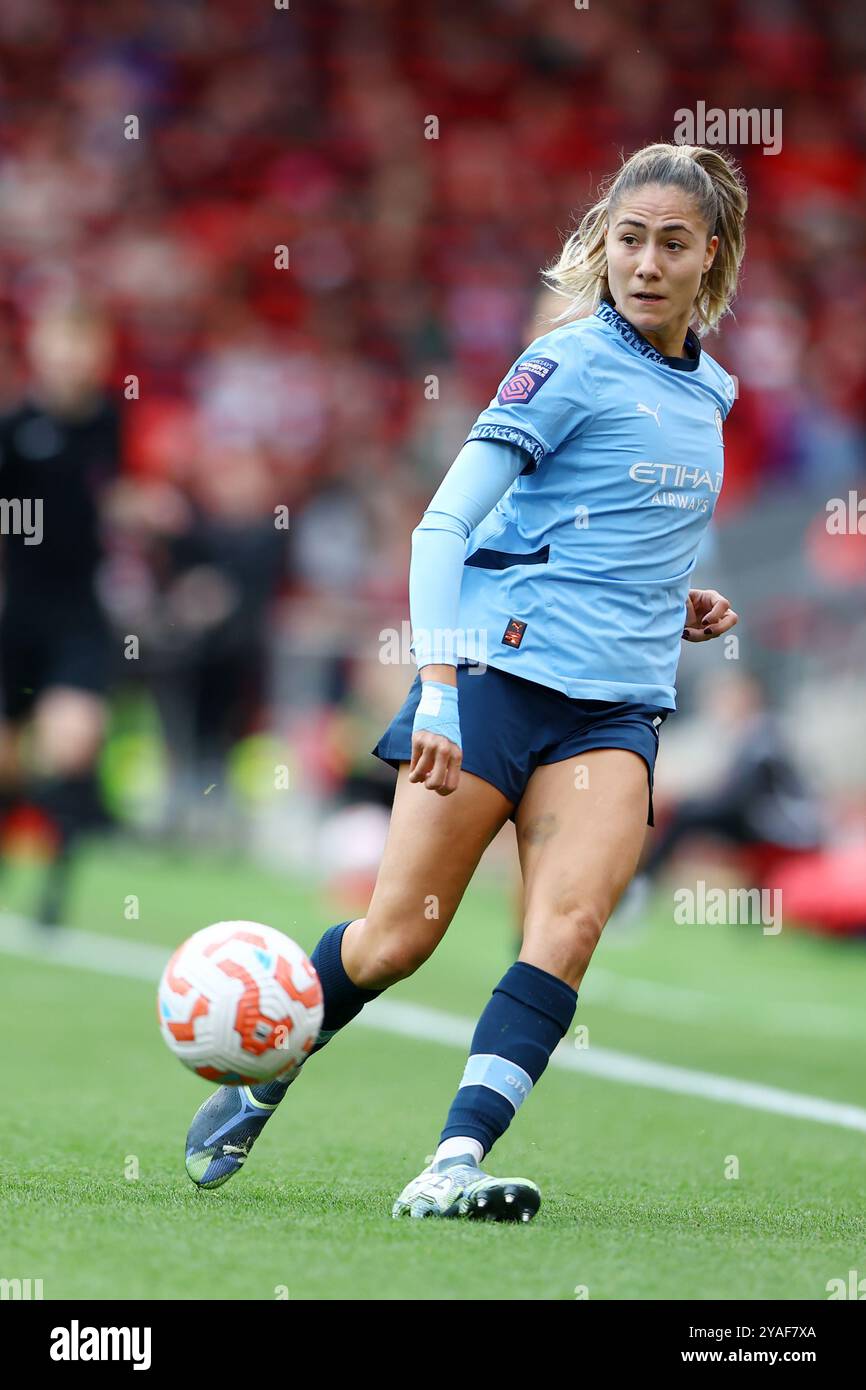 Liverpool, Regno Unito. 13 ottobre 2024. Laia Aleixandri del Manchester City controlla il pallone durante la partita di fa Women's Super League ad Anfield, Liverpool. Il credito per immagini dovrebbe essere: Annabel Lee-Ellis/Sportimage Credit: Sportimage Ltd/Alamy Live News Foto Stock