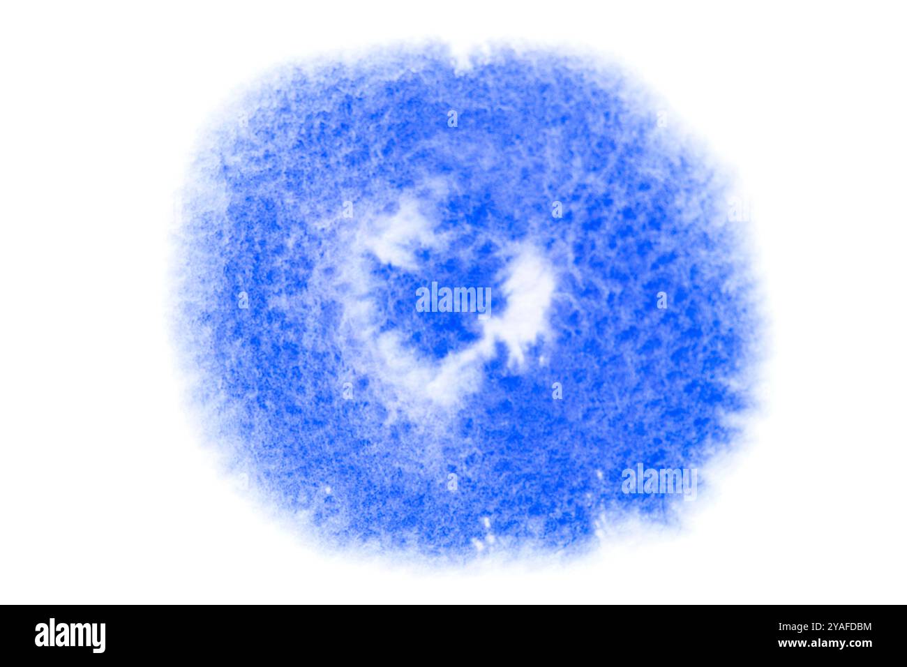 Vernice ad acquerello blu su carta bianca Foto Stock