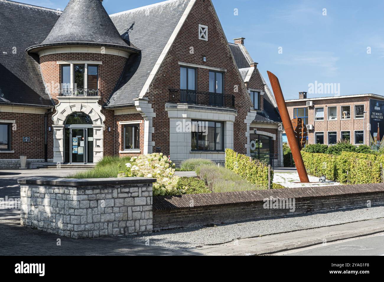 Opwijk, regione fiamminga del Brabante, Belgio, municipio del villaggio, Europa Foto Stock