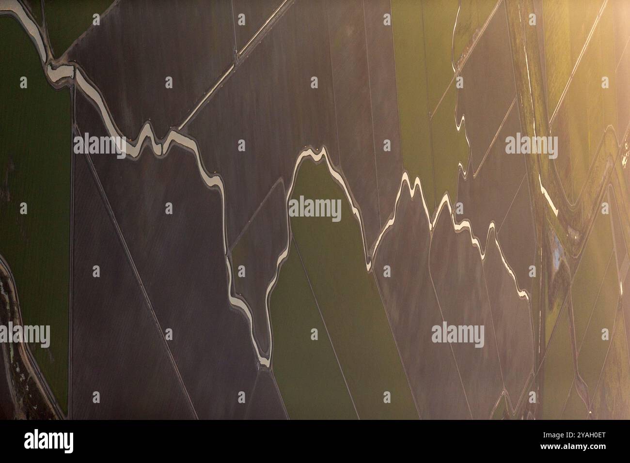 Irirrigation Canal, vicino a Los Banos, California Foto Stock
