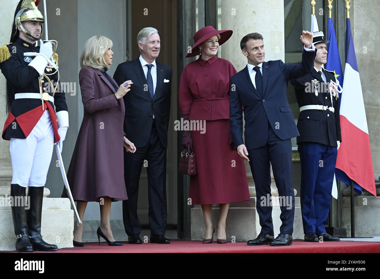 Parigi, Francia. 14 ottobre 2024. First Lady di Francia Brigitte Macron, Re Filippo - Filip del Belgio, Regina Matilde del Belgio e Presidente della Francia Emmanuel Macron, foto in occasione di un incontro diplomatico presso la residenza del Presidente Elysee a Parigi, il primo giorno della visita ufficiale di Stato della coppia reale belga in Francia, lunedì 14 ottobre 2024. La coppia reale belga è in visita di tre giorni in Francia. BELGA PHOTO POOL DIDIER LEBRUN crediti: Belga News Agency/Alamy Live News Foto Stock
