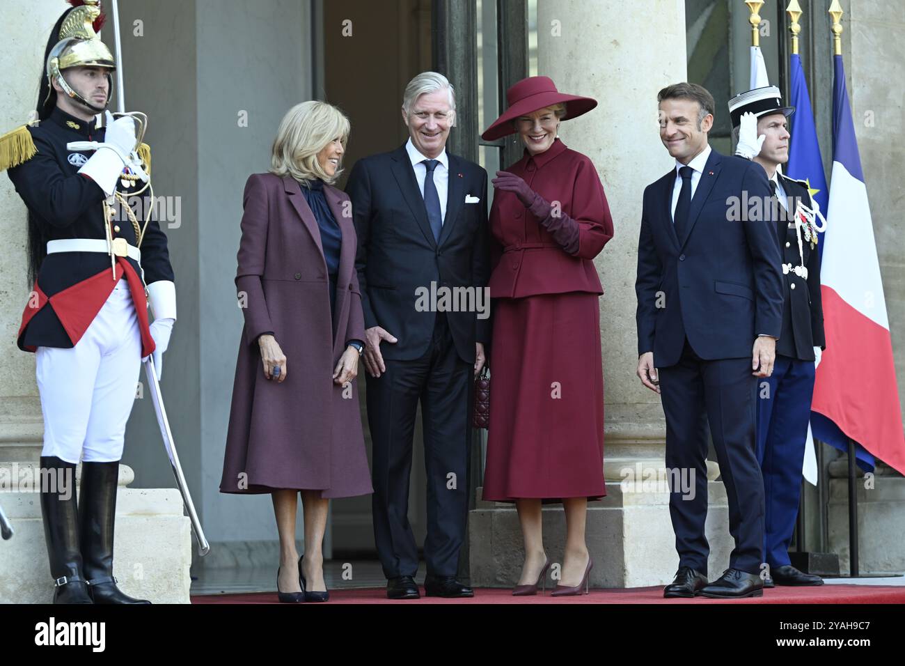 Parigi, Francia. 14 ottobre 2024. First Lady di Francia Brigitte Macron, Re Filippo - Filip del Belgio, Regina Matilde del Belgio e Presidente della Francia Emmanuel Macron, foto in occasione di un incontro diplomatico presso la residenza del Presidente Elysee a Parigi, il primo giorno della visita ufficiale di Stato della coppia reale belga in Francia, lunedì 14 ottobre 2024. La coppia reale belga è in visita di tre giorni in Francia. BELGA PHOTO POOL DIDIER LEBRUN crediti: Belga News Agency/Alamy Live News Foto Stock