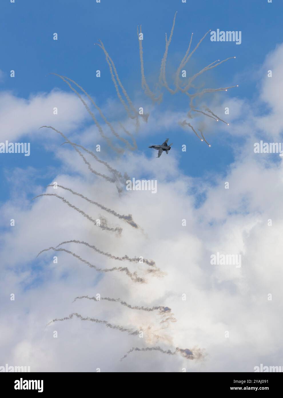 Airpower24 ,Zeltweg, Austria 7.9.2024 : spettacolare performance del Lockheed Martin F-35 Lightning II all'Air Show Airpower24 in Austria Foto Stock