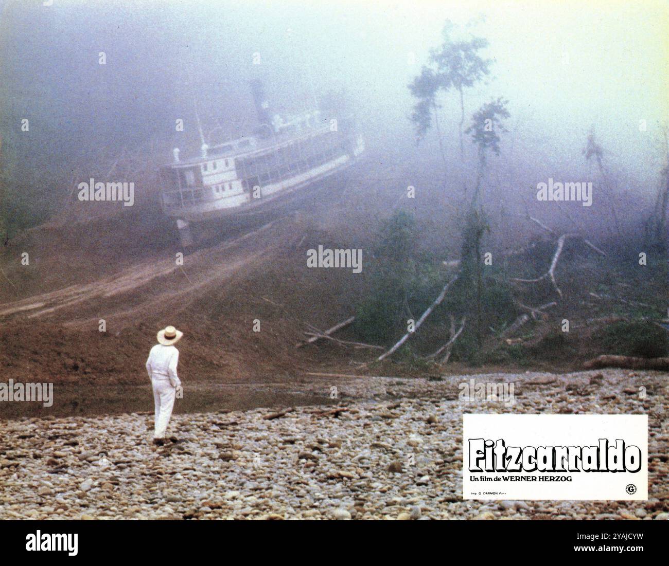 KLAUS KINSKI in FITZCARRALDO 1982 regista / scrittore / produttore WERNER HERZOG musica Popol Vuh costume design Gisela Storch germania Ovest - Perù co-produzione Werner Herzog Filmproduktion / Pro-ject Filmproduktion / Filmverlag der Autoren / Zweites Deutsches Fernsehen (ZDF) / Wildlife Films / Gaumont (in Francia) Foto Stock