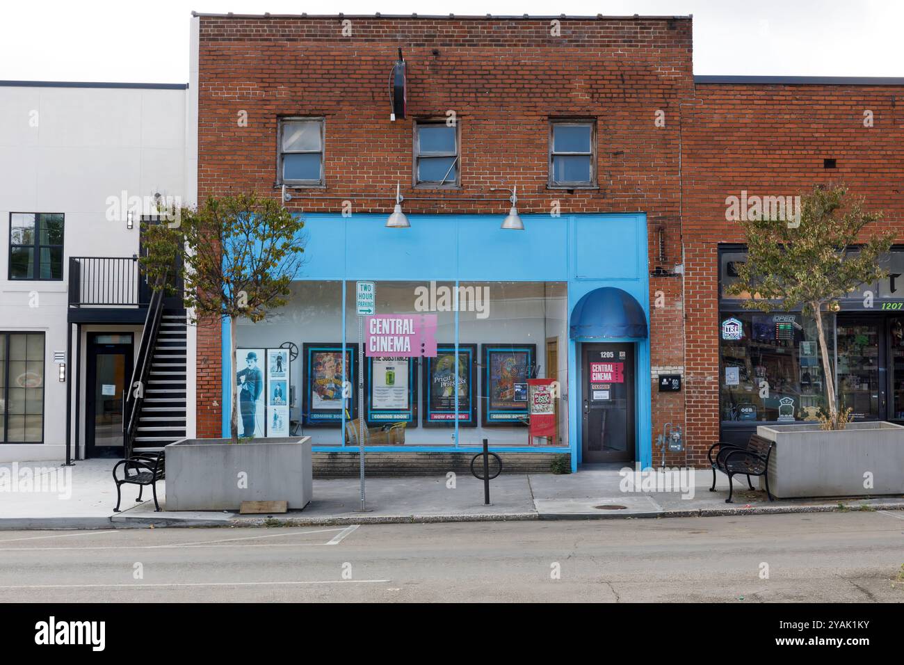 Knoxville, Tennessee, USA - settembre 18, 2024: Central Cinema, un piccolo teatro indipendente, in Happy Holler, in North Central. Foto Stock