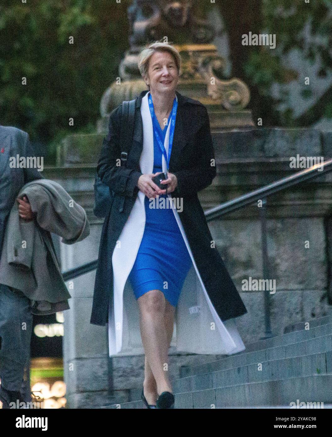 Londra, Inghilterra, Regno Unito. 14 ottobre 2024. AMANDA PRITCHARD, Chief Executive of NHS England, arriva alla Cattedrale di St Paul nel centro di Londra per il ricevimento con cena dell'International Investment Summit 2024. (Credit Image: © Tayfun Salci/ZUMA Press Wire) SOLO PER USO EDITORIALE! Non per USO commerciale! Crediti: ZUMA Press, Inc./Alamy Live News Foto Stock