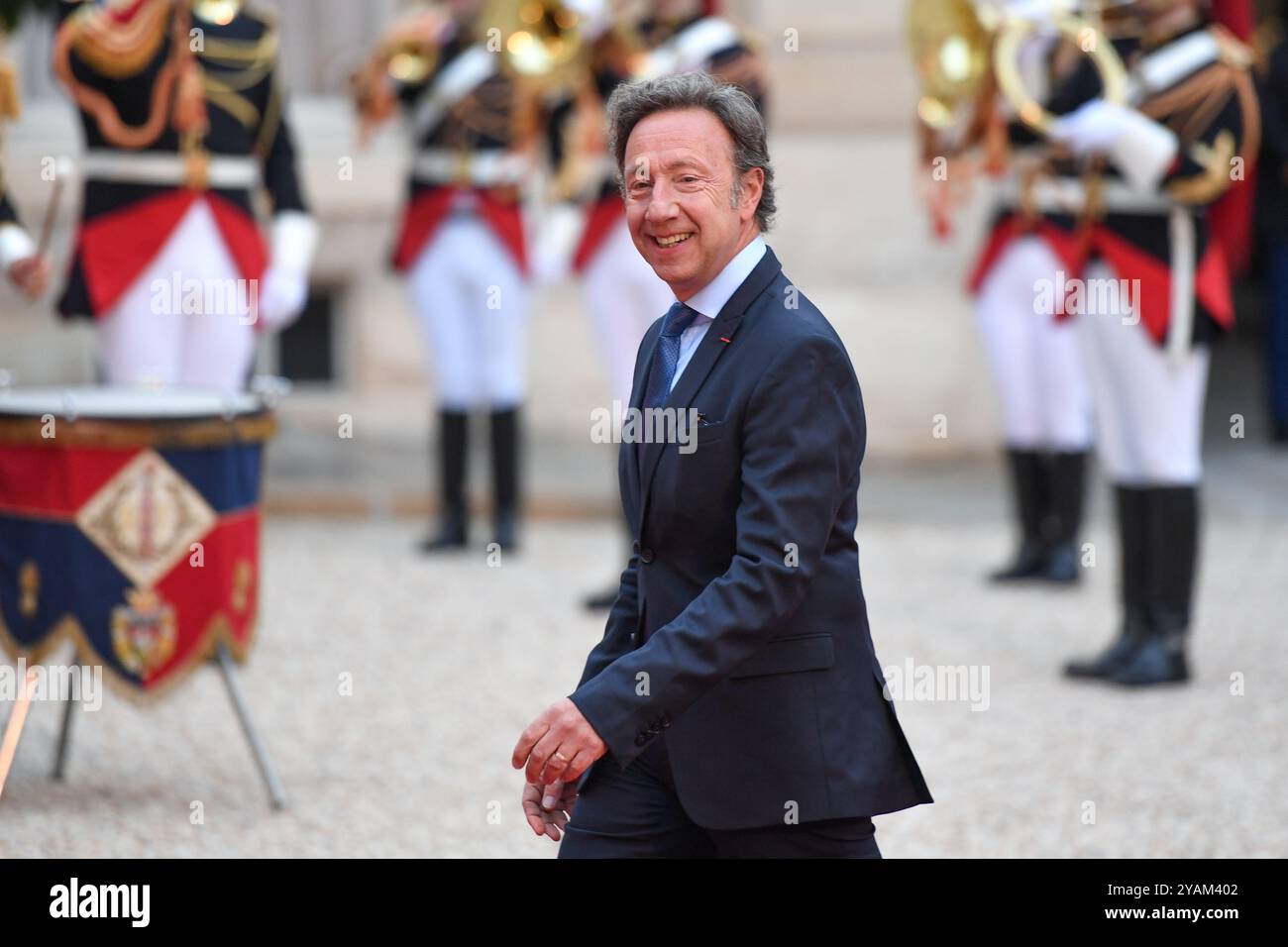 Francia. 14 ottobre 2024. Stephane Bern - il presidente Emmanuel Macron riceve la visita di Stato dalle loro Maestie il re e la regina dei belgi al Palazzo dell'Eliseo di Parigi, in Francia. (Foto di Lionel Urman/Sipa USA) credito: SIPA USA/Alamy Live News Foto Stock