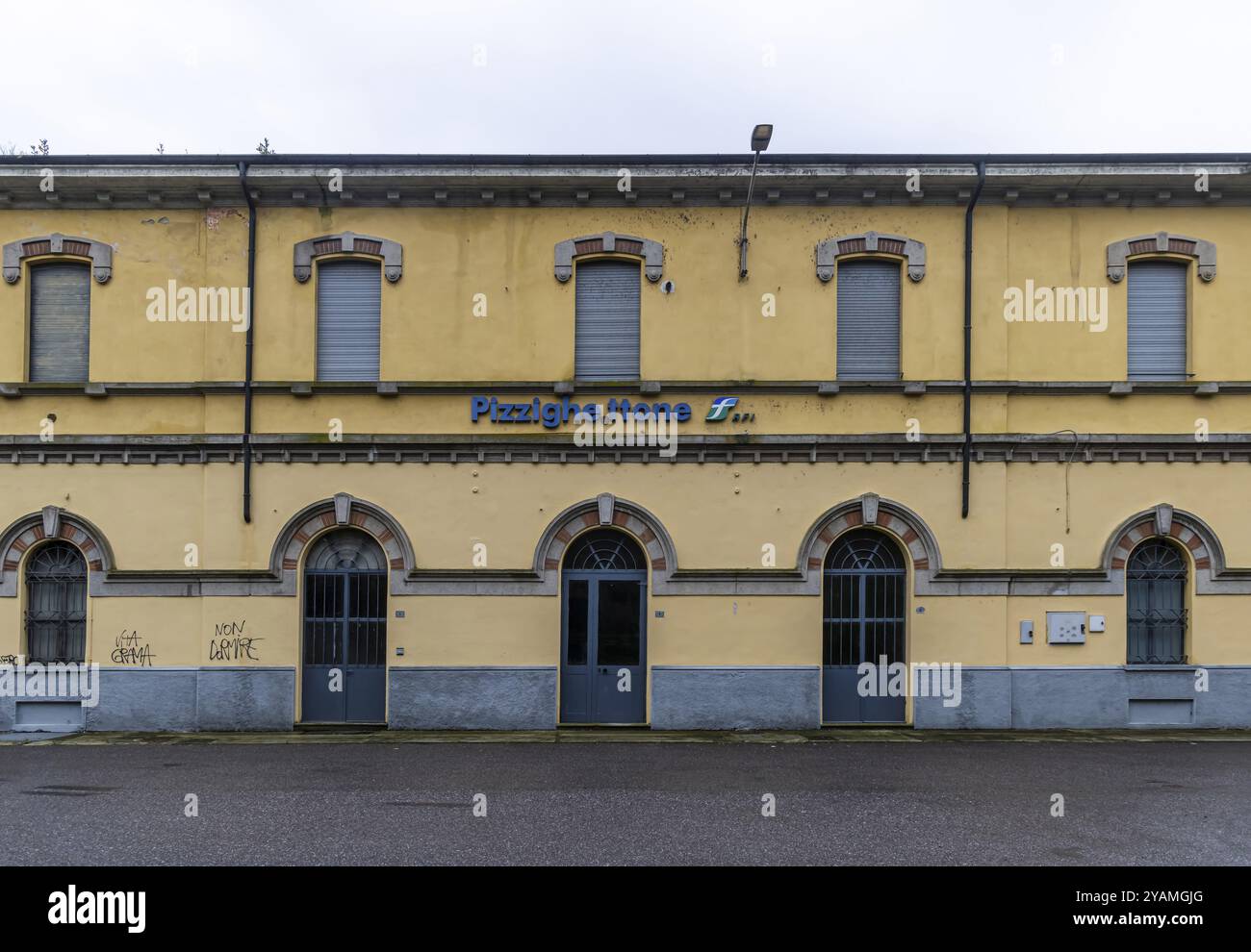 Edificio stazione di Pizzighettone. Location del film Chiamami col tuo nome (chiamami con il tuo nome) . Pizzighettone, Lombardia, Ita Foto Stock