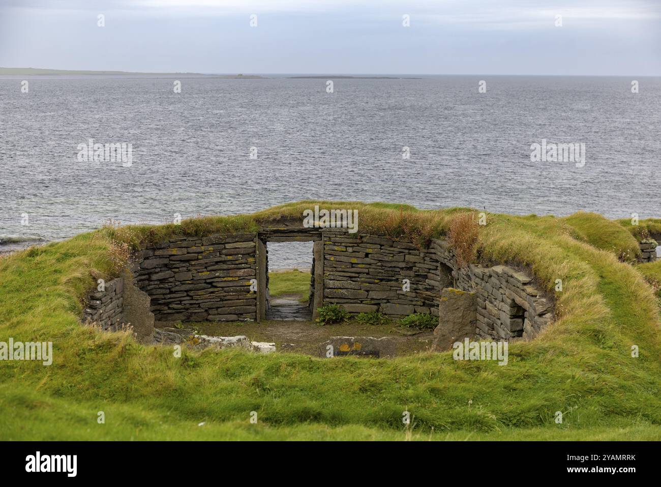 Knap di Howar, il più antico insediamento sopravvissuto nell'Europa nord-occidentale del primo periodo neolitico, Papa Westray, Orcadi, Scozia, Gran Bretagna Foto Stock