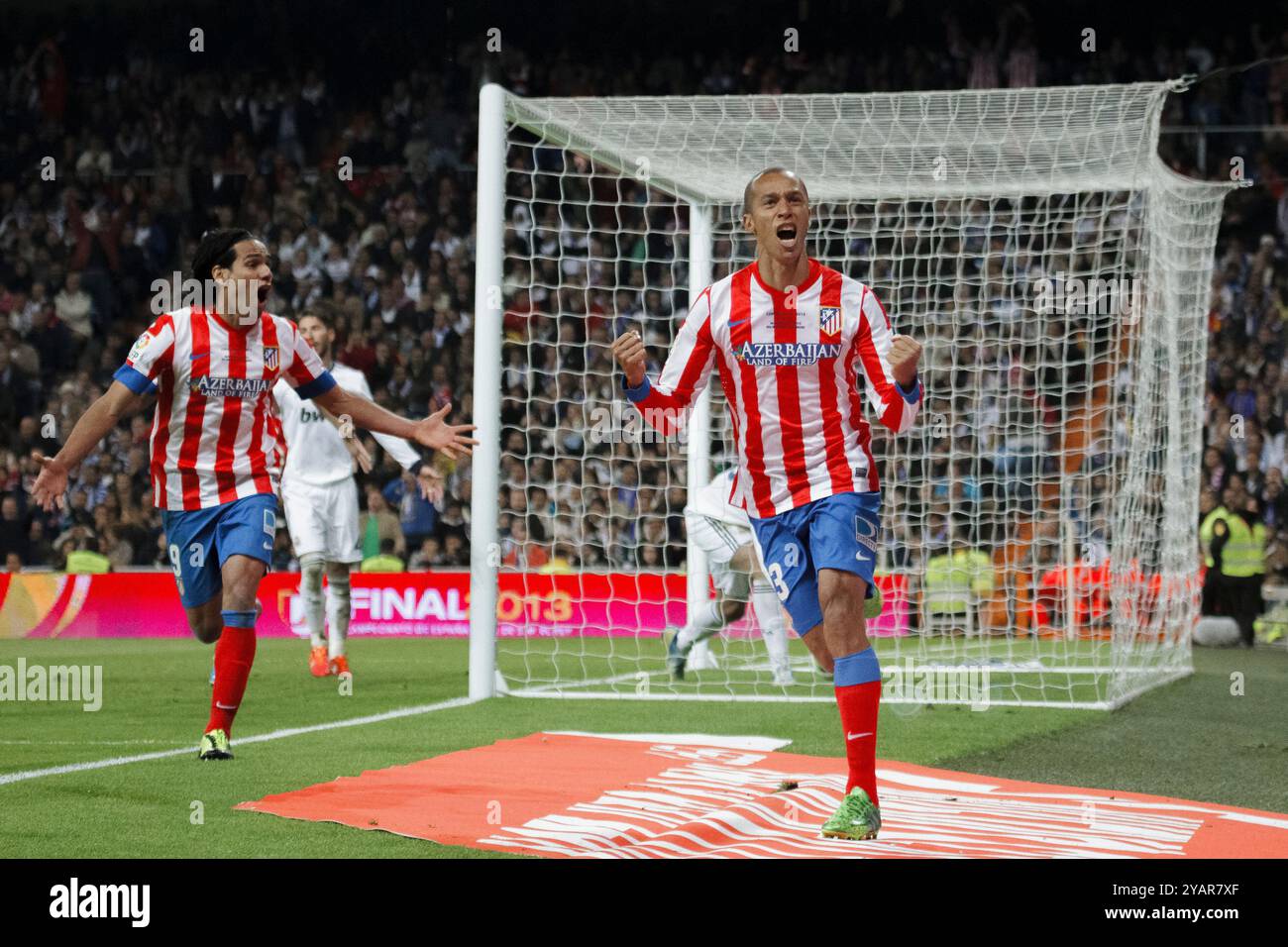 Madrid, 17 MAGGIO: Joao Miranda dell'Atletico de Madrid celebra un gol durante la finale di Coppa del Re di Spagna 2012/13, partita giocata a Santiago Foto Stock