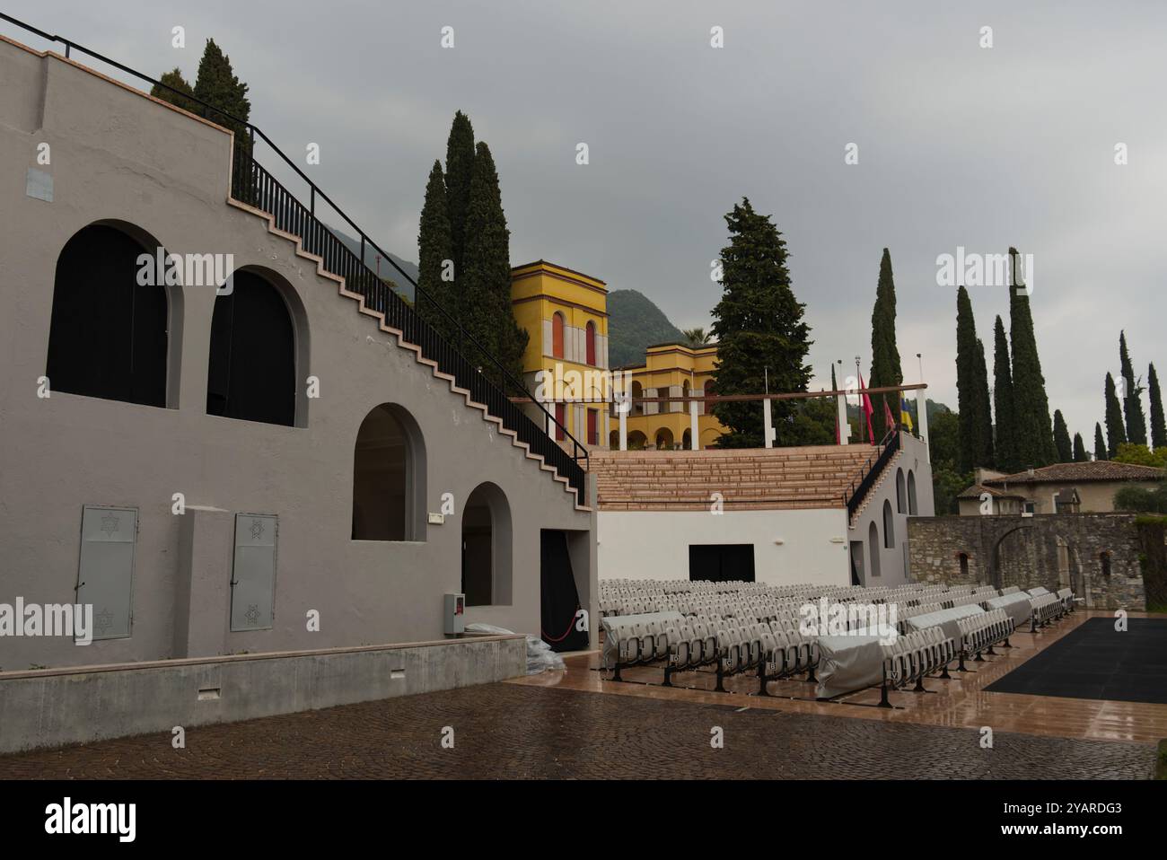 Gardone Riviera, Italia - 25 aprile 2022: Casa de il Vittoriale degli Italiani Gabriele D'Annunzio Foto Stock