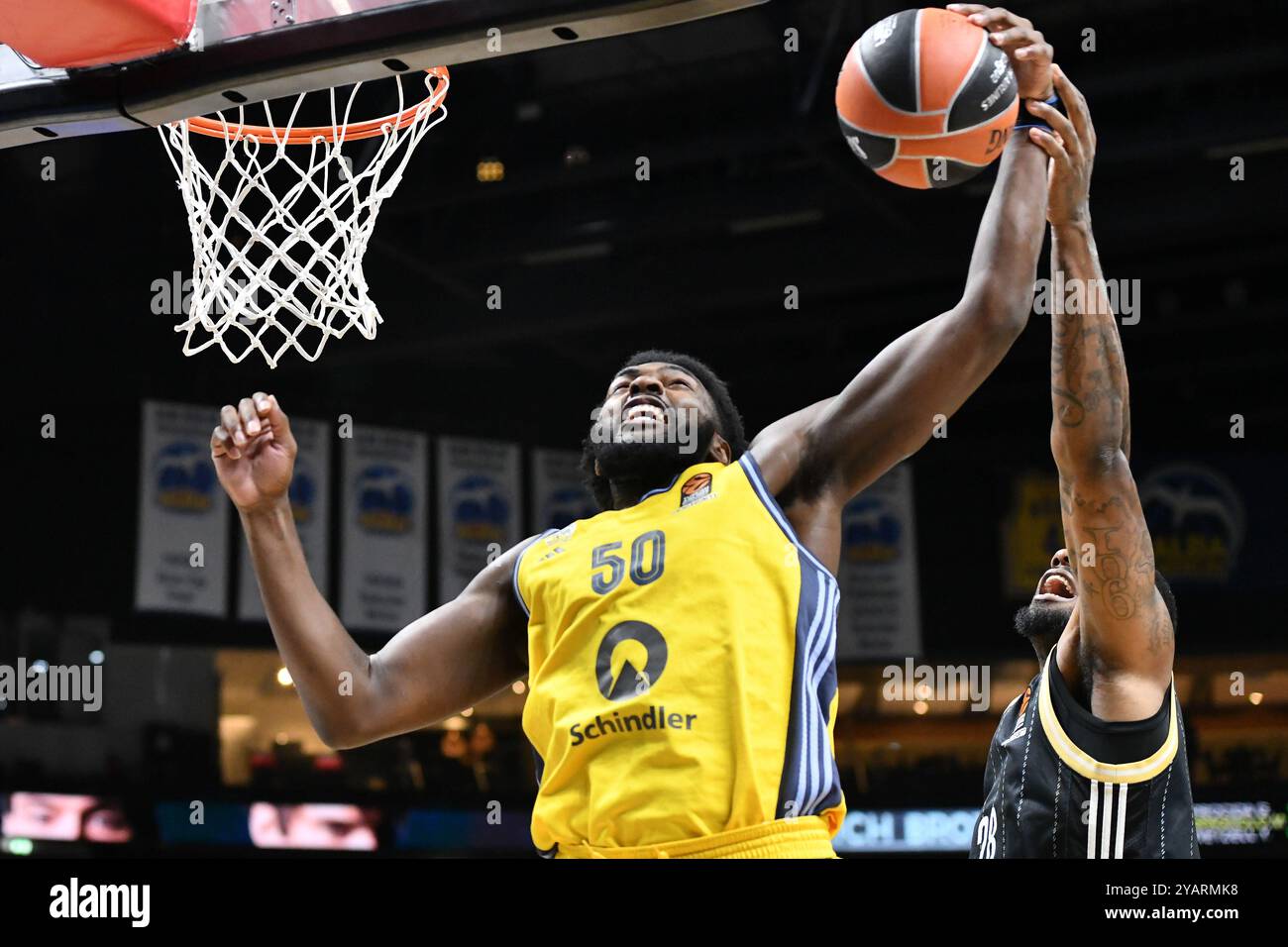 Trevion Williams (ALBA Berlin, #50) GER, ALBA Berlin V Lyon-Villeurbanne, basket, EuroLeague, Saison 2024/2025, 3. Spieltag, 15.10.2024 foto: Eibner-Pressefoto/Ryan Sleiman Foto Stock