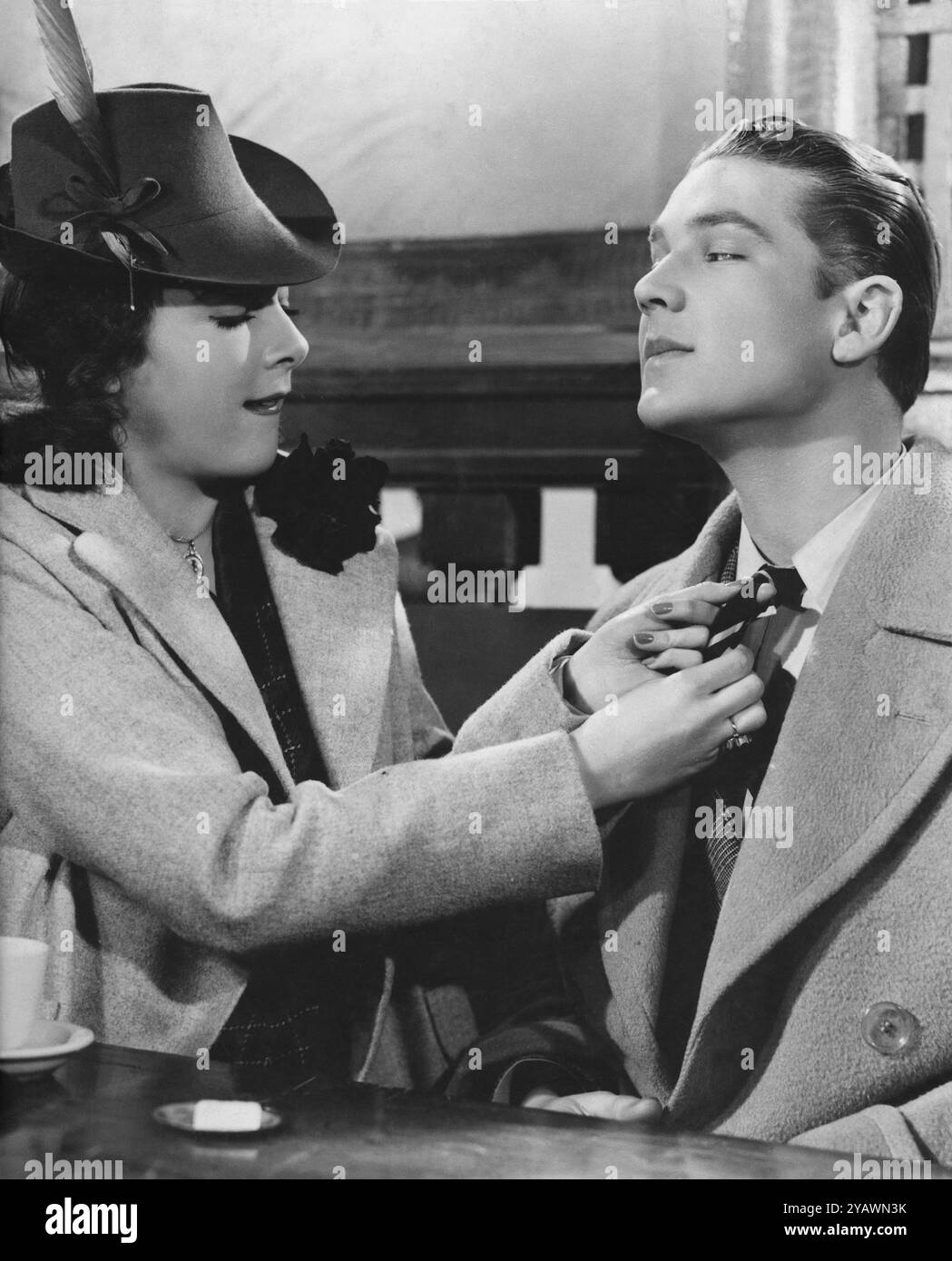 Une Fausse Alerte anno : 1940 Francia Direttore : Jacques de Baroncelli Micheline Presle, Georges Marchal Foto Stock